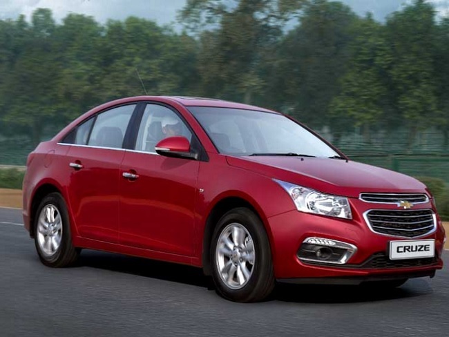 Chevrolet Cruze का 2016 एडिशन लॉन्च, कीमत 14.68 लाख रुपये से शुरू