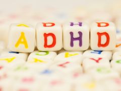 ADHD Disorder से जूझ रहे बच्चे के साथ कैसे पेश आएं? क्या होता है एडीएचडी और जानें इसके लक्षण