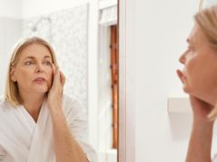 Menopause, Insomnia May Accelerate Ageing