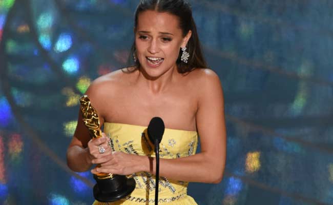 'टॉम्ब रेडर' की ऑस्कर विनर हॉलीवुड एक्ट्रेस बोलीं, 'मैं चाहती थी कि कोई मुझे न देखे...'