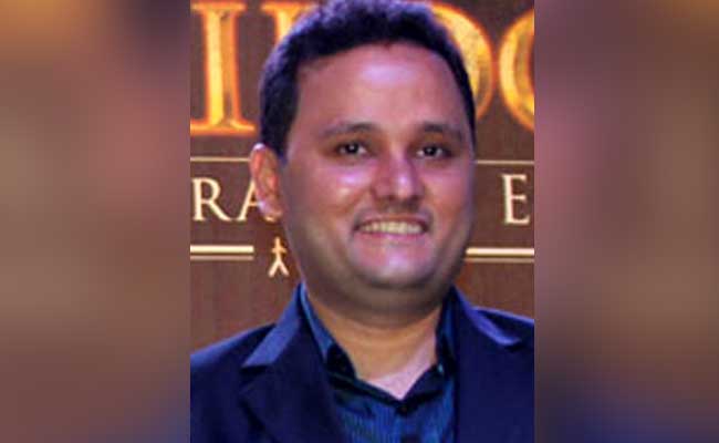 'Debate In Country Hijacked By Two Extremist Views,' Says Author Amish Tripathi