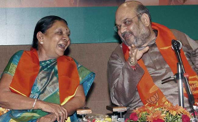 गुजरात में अगड़ी जातियों को आर्थिक आधार पर 10 फीसदी कोटा, पाटीदार समाज ने फैसले को बताया बेतुका