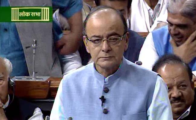 आम बजट 2016 : जब बजट भाषण के दौरान बैठ गए जेटली...