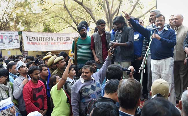 'Don't Mess With Students, Modiji!' Says Arvind Kejriwal, Joining Protest