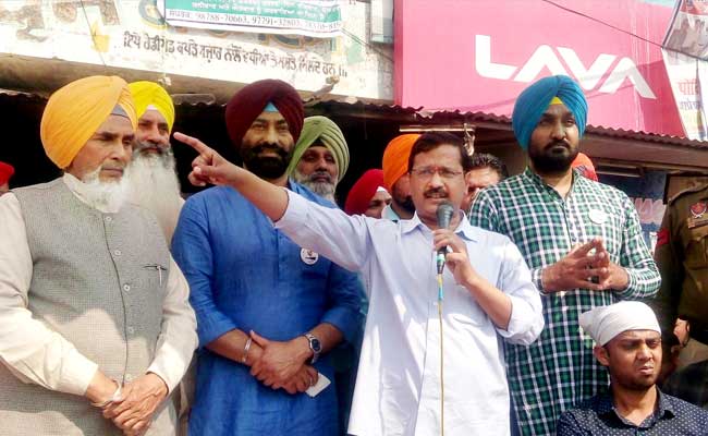 Arvind Kejriwal Holds Rally, Vows To Curb Mining Mafia In Punjab