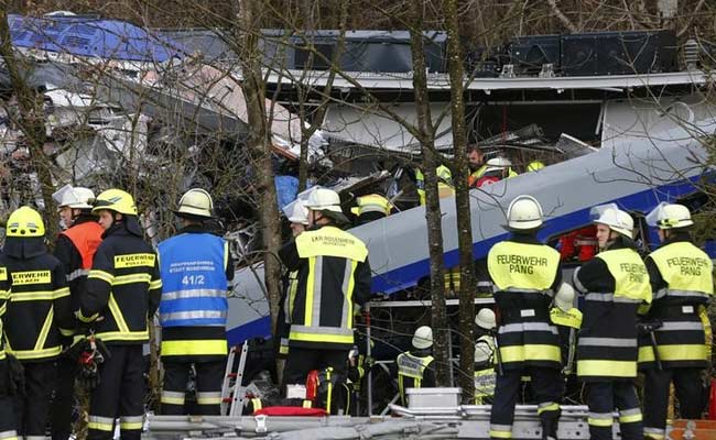 10 Dead, 81 Injured In Germany's Bavaria Train Crash