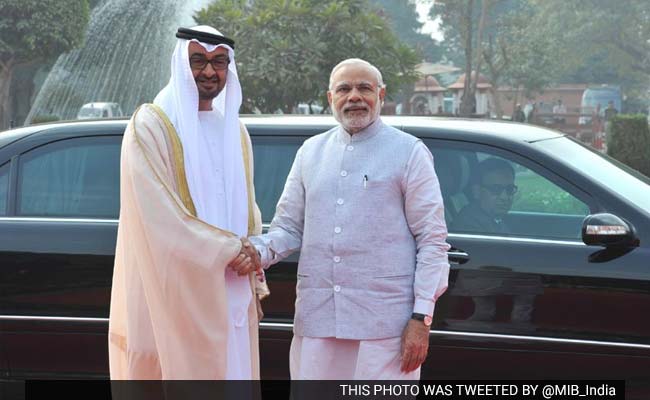 Abu Dhabi Crown Prince Accorded Ceremonial Welcome