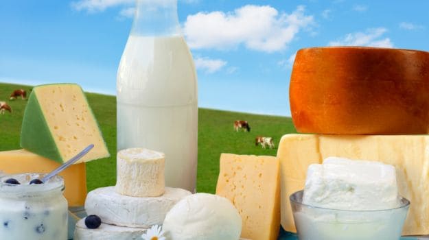Should You Avoid Dairy Products If You Have a Cold or a Bad Throat?