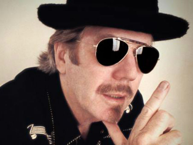 Musician Dan Hicks Dies at 74