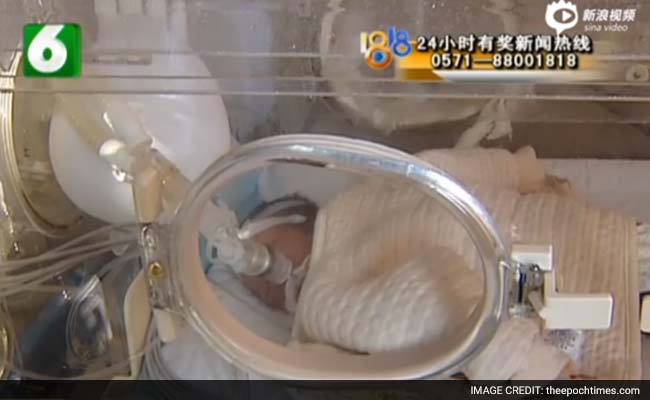 'Dead' Chinese Baby Wakes Up Just Before Cremation