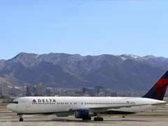 Delta Flight Grounded After Crew Members Get Into Fight With 'Flying Fists'