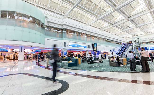 Laptop Ban Hits Dubai For 1.1 Million Weekend Travellers