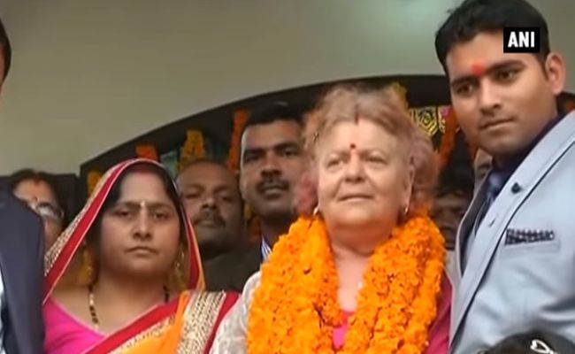 She Flew From America to India to Attend Her Facebook Son's Wedding