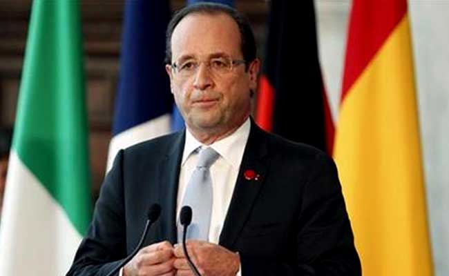 France's Francois Hollande Urges Russia To Stop Backing Bashar al-Assad
