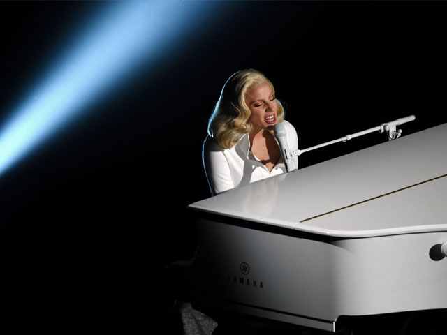 Oscars: How Lady Gaga Manages to Steal Every Award Show