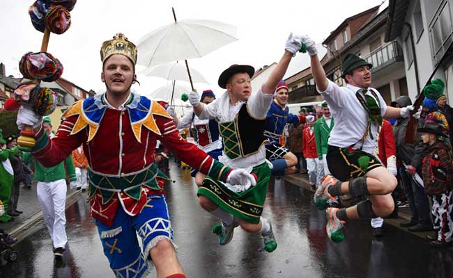 Hundreds Of Thousands Celebrate Carnival In Cologne