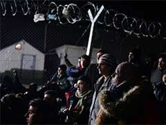 Migrants Try To Storm Greece-Macedonia Border Fence