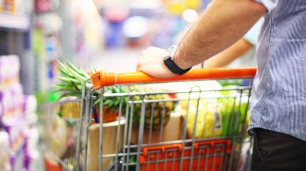 How to Save Money on Groceries: 7 Smart Shopping Tips