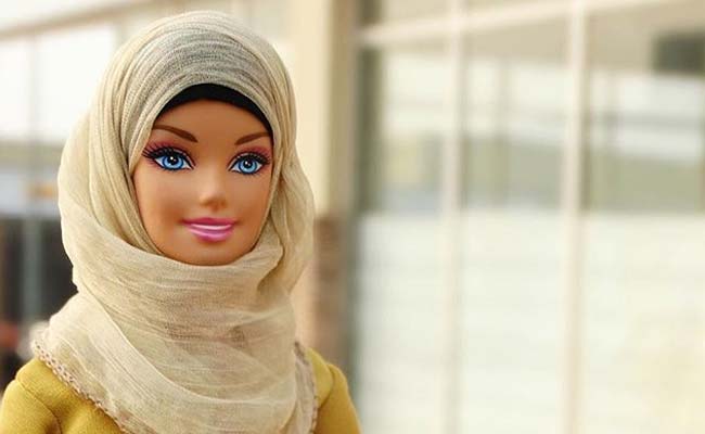 बार्बी को तो देख लिया, अब मिलिए हिजार्बी से... बार्बी को तो देख लिया, अब मिलिए हिजार्बी से...