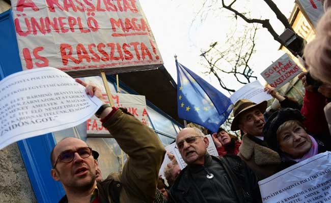 Hungary Protest Prevents Unveiling Of Statue For Anti-Jewish World War Two Politician