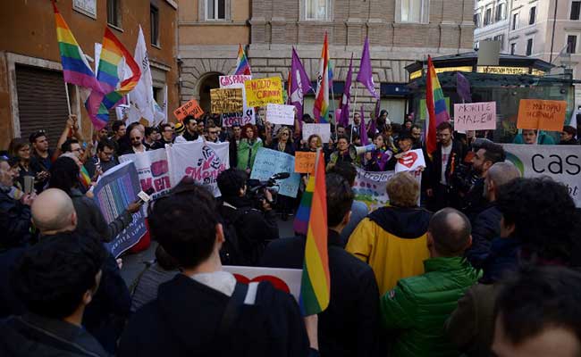 Italian Senate Adopts Amendment To Gay Union Bill, LGBT Groups Unhappy