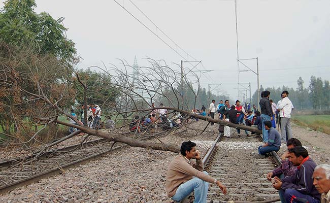 More Than 800 Trains Hit Due To Jat Agitation In Haryana