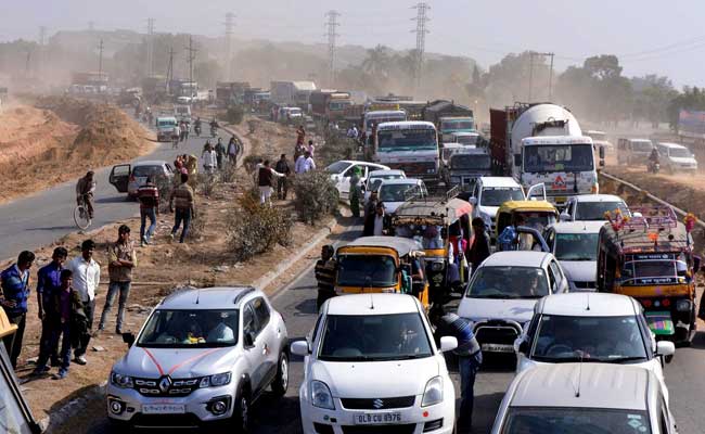 Haryana Government Promises Reservation, Jats Lift Blockade Partially