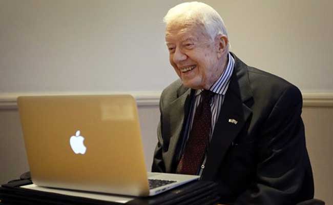 Jimmy Carter Says Scans Show No Signs Of Cancer