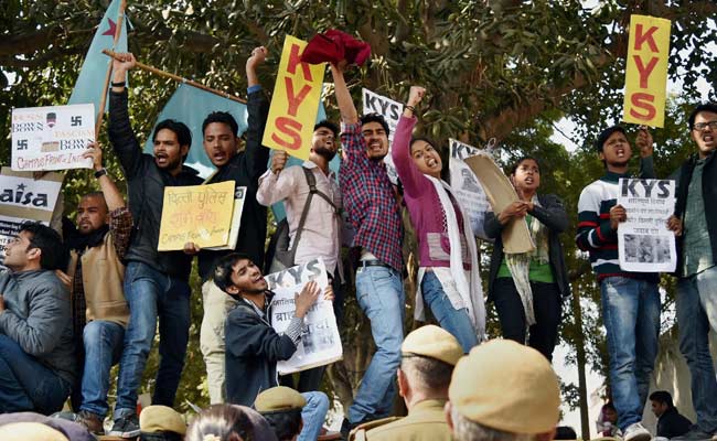 JNU Students Call Off Hunger Strike, Protest Continue Outside Police Headquarters