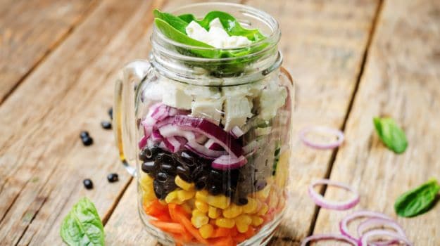 How to Pack The Perfect Mason Jar Salad - NDTV Food