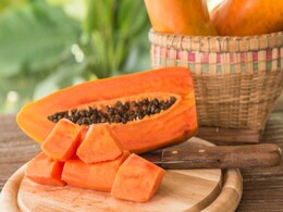 Calories In Papaya: How To Use This Low-Calorie Fruit For Weight Loss Calories In Papaya: How To Use This Low-Calorie Fruit For Weight Loss