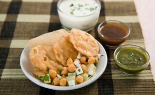 Indian Cooking Tips (Video): How To Make Masala Puri - An Ideal Snack To Pair With Your Evening Tea