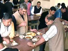 दिल्ली : संसद परिसर में चाय, कॉफी महंगी, दाल-चावल और सब्जी सस्ती