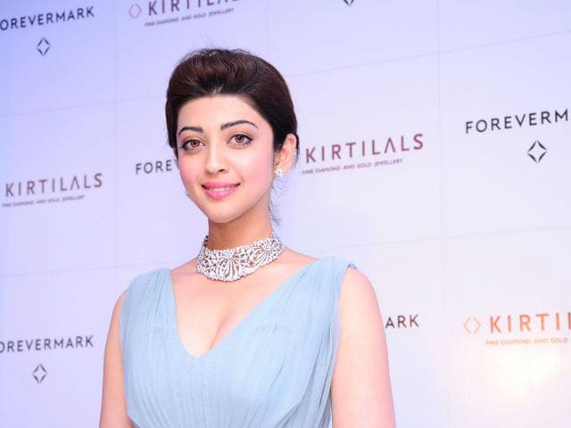 South Actress Pranitha Injured in Road Accident, Says 'Nothing to Worry'