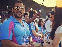 Inside Preity's Birthday Celebrations; Starring Salman Khan, Sunny Deol Inside Preity's Birthday Celebrations; Starring Salman Khan, Sunny Deol