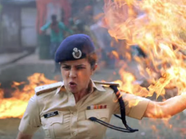 Priyanka Chopra Plays With Fire in New <I>Jai Gangaajal</i> Song. Literally