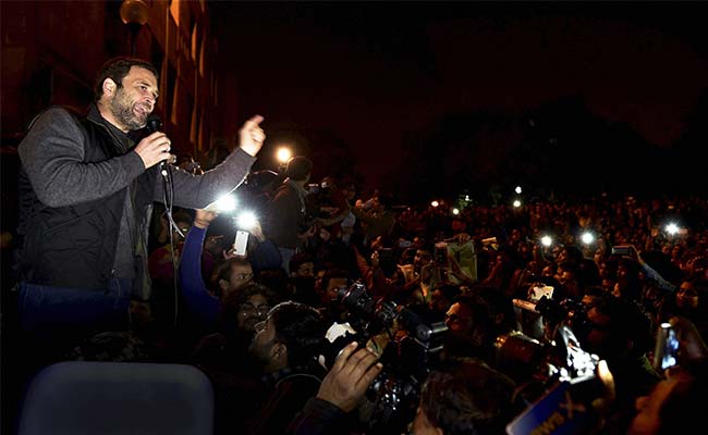 Rahul Gandhi Visits JNU Campus, Accuses NDA Of Suppressing Students' Voice