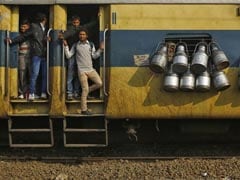 Railways to Hit Global Markets via Rupee Bonds to Fund Capex