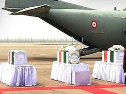 Army Pays Tribute To Siachen Martyrs As Bodies Arrive In Delhi Army Pays Tribute To Siachen Martyrs As Bodies Arrive In Delhi