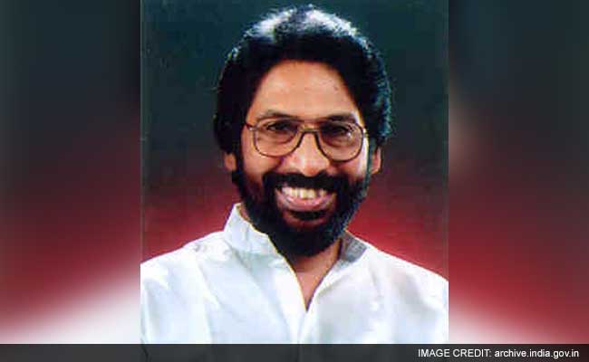 Tamil Nadu Minister, DMK Lawmaker Spar In Presence Of Suresh Prabhu