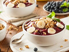 Mango Smoothie Bowl Recipe: Give Your Breakfast A Twist Of Colour And Health Mango Smoothie Bowl Recipe: Give Your Breakfast A Twist Of Colour And Health