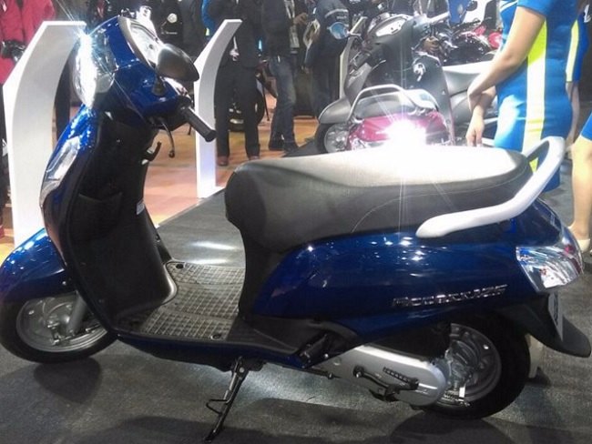 ऑटो एक्स्पो 2016: Suzuki ने पेश की नई Gixxer, Gixxer SF और Access 125