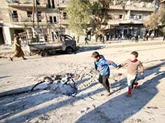 UN Fears For Hundreds Of Thousands If Syria Troops Encircle Aleppo