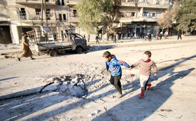 UN Fears For Hundreds Of Thousands If Syria Troops Encircle Aleppo