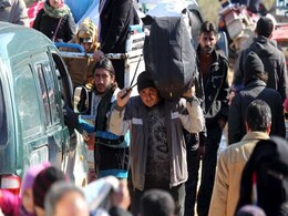 On Turkish Side Of Border, Syrian Refugees Wait And Worry On Turkish Side Of Border, Syrian Refugees Wait And Worry