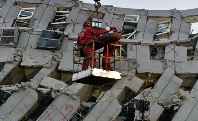Rescuers Race To Save Buried Taiwan Earthquake Victims