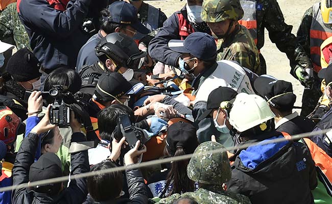 2 Survivors Rescued From Rubble Of Taiwan Quake