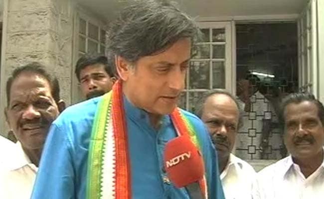 Shashi Tharoor Differs from Congress, Says Sabarimala Must Allow Women