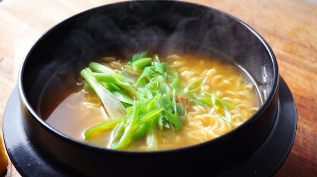Maggi Thukpa: A Warm, Comforting Dish That'll Have You Hooked This Winter Maggi Thukpa: A Warm, Comforting Dish That'll Have You Hooked This Winter