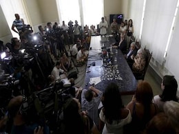 US Doctors Upgrade Zika Precautions; Virus Found In Saliva, Urine US Doctors Upgrade Zika Precautions; Virus Found In Saliva, Urine